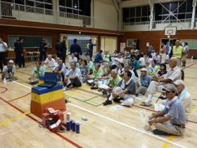 旭が丘小学校体育館での使用方法の説明1